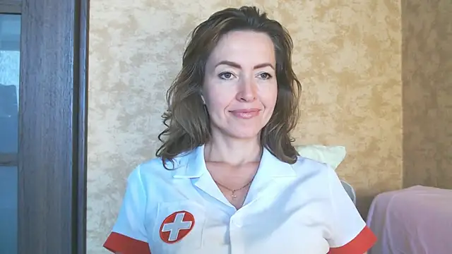 XXX chat uživo modela NicoleEunice87