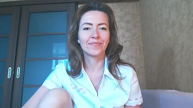 XXX chat uživo modela NicoleEunice87