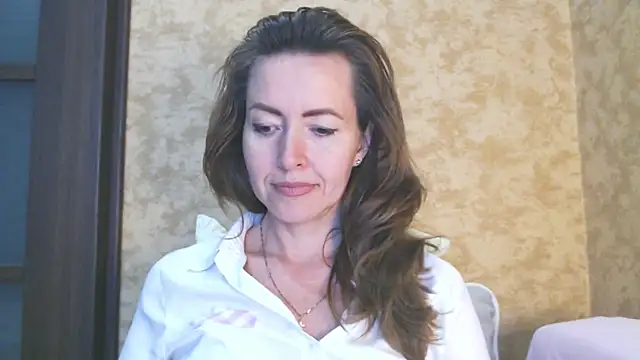 Chatroom XXX en direct de NicoleEunice87