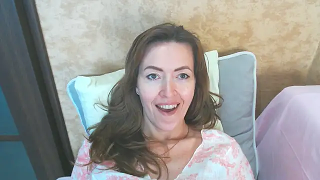 NicoleEunice87 XXX чат на живо