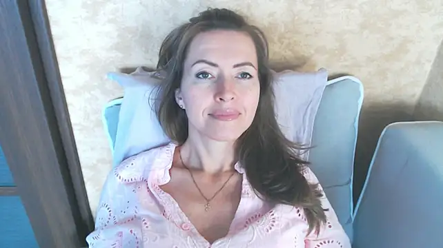 NicoleEunice87 XXX чат на живо