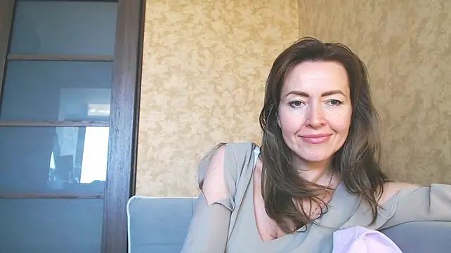 צ'אט XXX בשידור חי של NicoleEunice87
