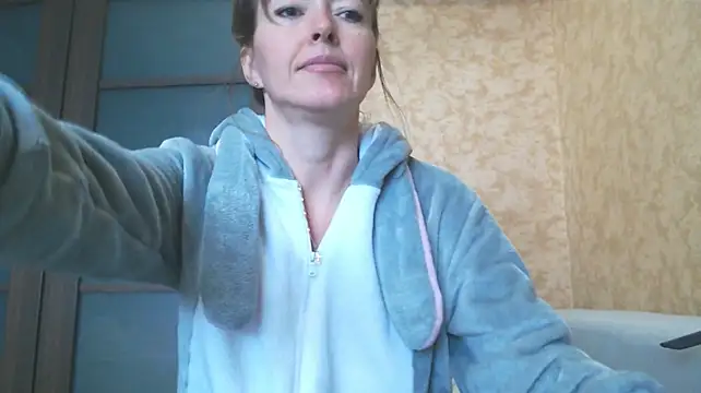 Czat XXX na żywo – NicoleEunice87