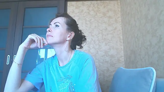 NicoleEunice87 live XXX chat