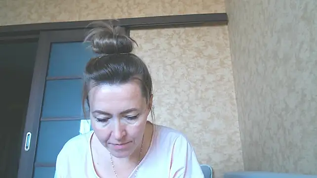 NicoleEunice87 Live XXX-Chat