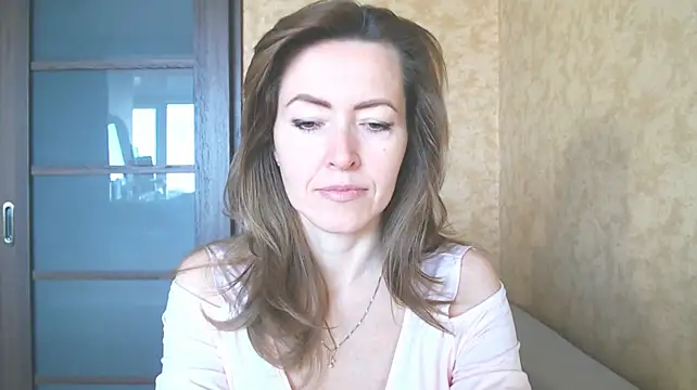 NicoleEunice87 Webcam-Show