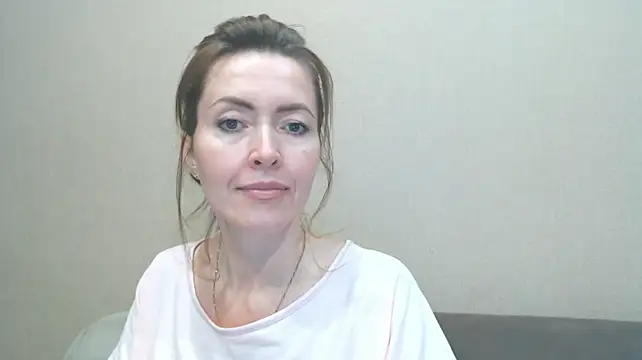 Chatroom XXX en direct de NicoleEunice87
