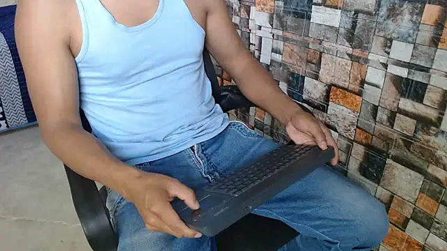 sexymen----- Show in webcam