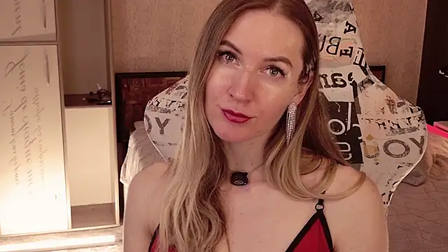 Hello_Lisha's Live XXX Chat
