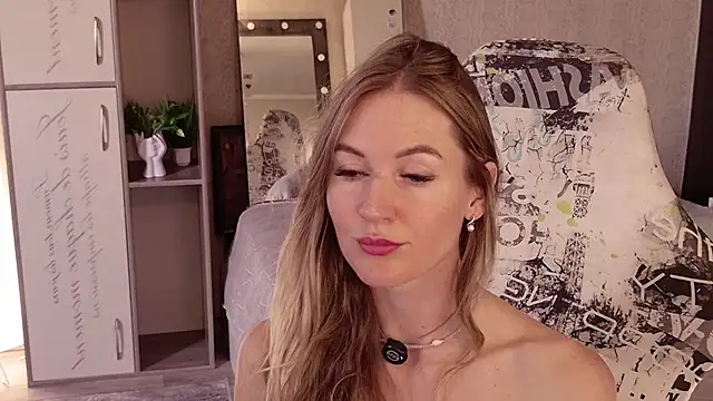 Hello_Lisha Webcam-Show