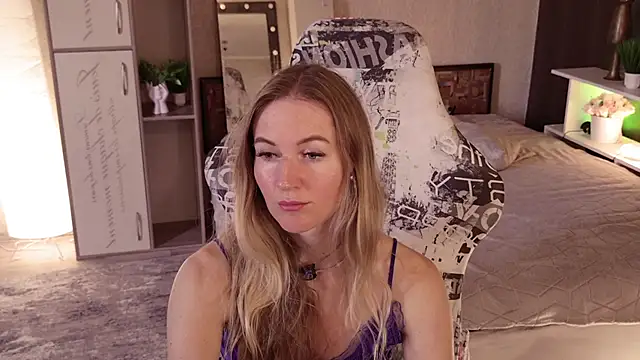 Hello_Lisha's Live XXX Chat