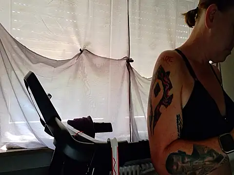 wetgerman_2 Chat XXX in diretta