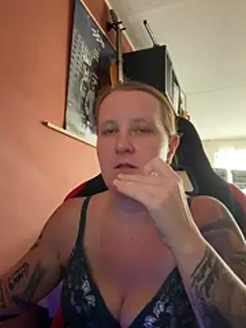wetgerman_2 live XXX chat