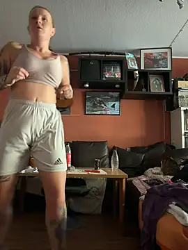 wetgerman_2 Live XXX-Chat