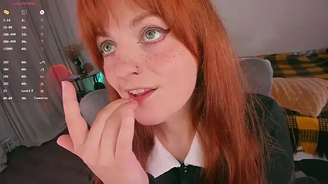 Alice_CutePerv's Live XXX Chat