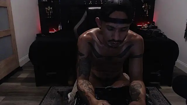 inc25cb@xh Show in webcam