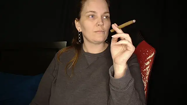 ToxicLilly's Live XXX Chat
