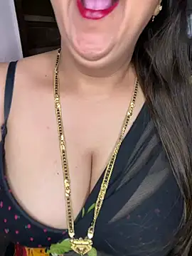Notty-HotyBhabhi live XXX chat