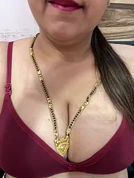 Notty-HotyBhabhi's Live XXX Chat