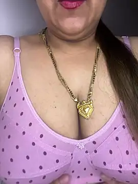 Notty-HotyBhabhi Live XXX Chat