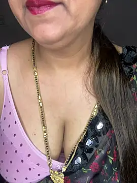 แชท XXX สดของ Notty-HotyBhabhi