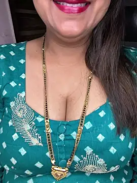 Notty-HotyBhabhi – Naživo XXX chat