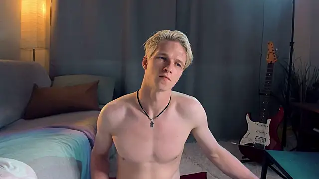 Breston_Sweet: вебкам-шоу