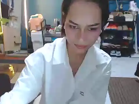 Show modela BonaBarrameda na web-kameri