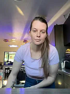 newMichelle élő chatszobája