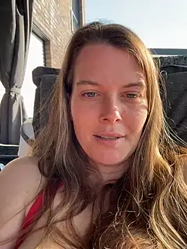 newMichelle Show in webcam