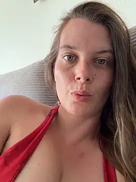 newMichelle Adlı Modelin Web Kamerası Şovu