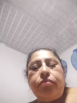 Chat XXX en directo de Keyla01_