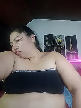 Chat +18 de Keyla01_ ao vivo