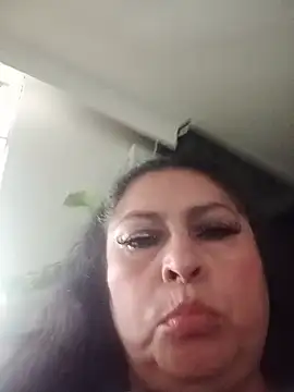 Chatroom XXX en direct de Keyla01_