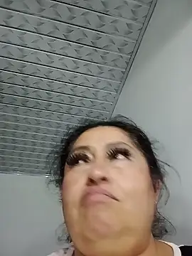 Chat +18 de Keyla01_ ao vivo