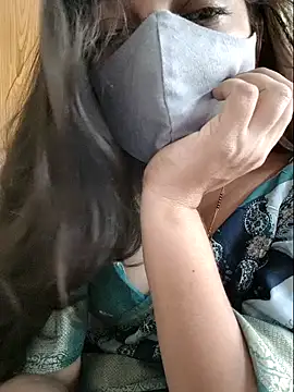 yoursana- Chat XXX live