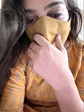 yoursana- Live XXX-Chat