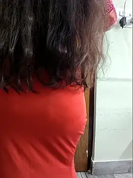 yoursana- Adlı Modelin Canlı XXX Sohbeti