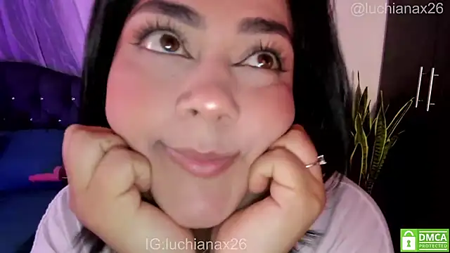 XXX chat uživo modela lucy26_