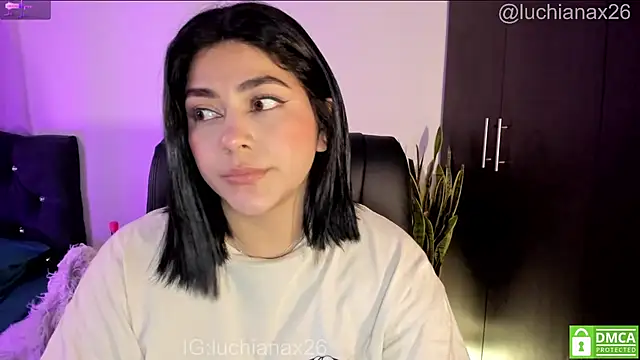 Živý XXX chat lucy26_