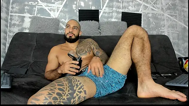 Show de leonidas_18k na webcam
