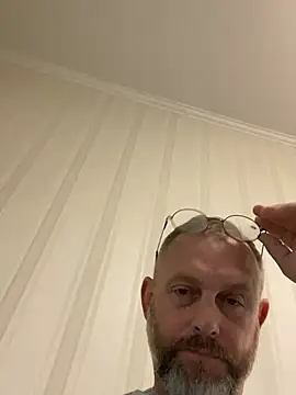 Show modela Frosl na web-kameri