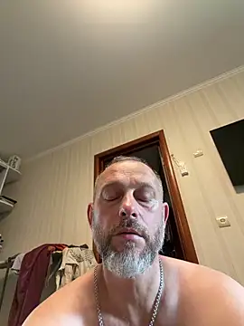 Show modela Frosl na web-kameri