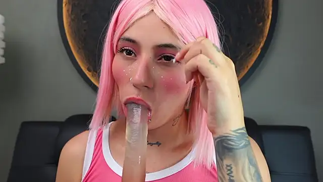 miss_sharlotte18 Adlı Modelin Web Kamerası Şovu