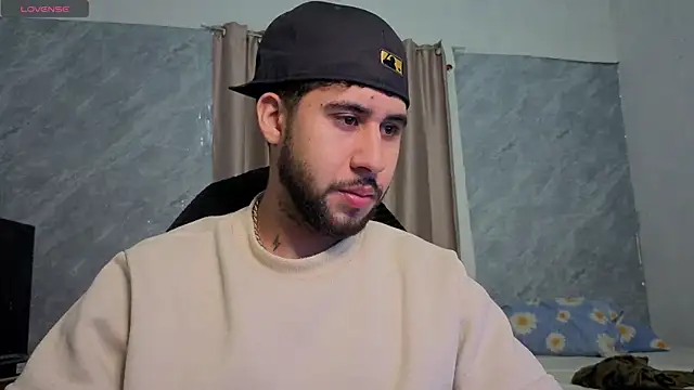 دردشة Daiki_Jack الجنسية المباشرة