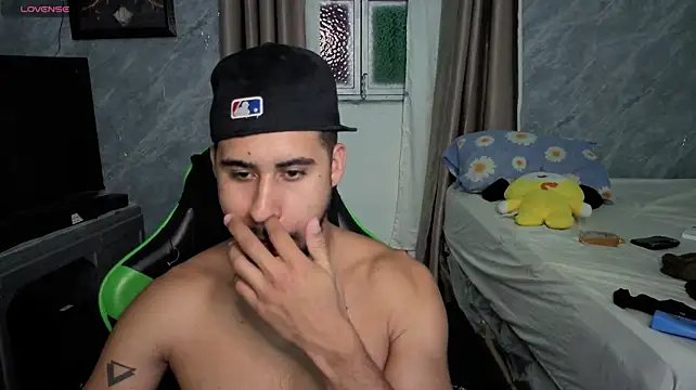 عرض كام Daiki_Jack