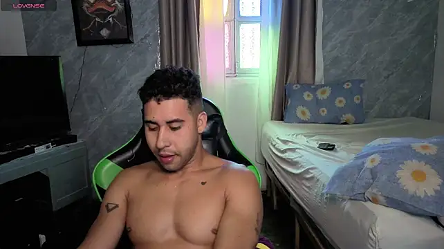 عرض كام Daiki_Jack