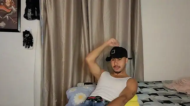 عرض كام Daiki_Jack