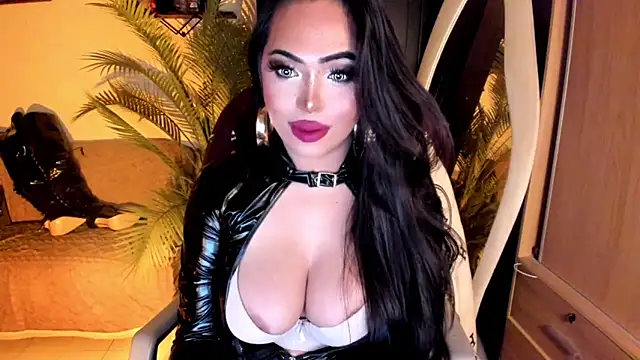 XGoodnessGracious Webcam show