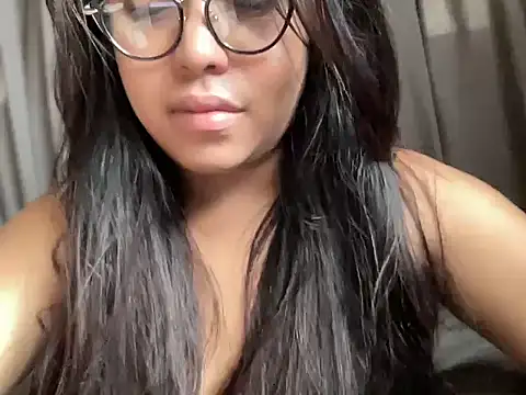 XGoodnessGracious Шоу с уебкамера